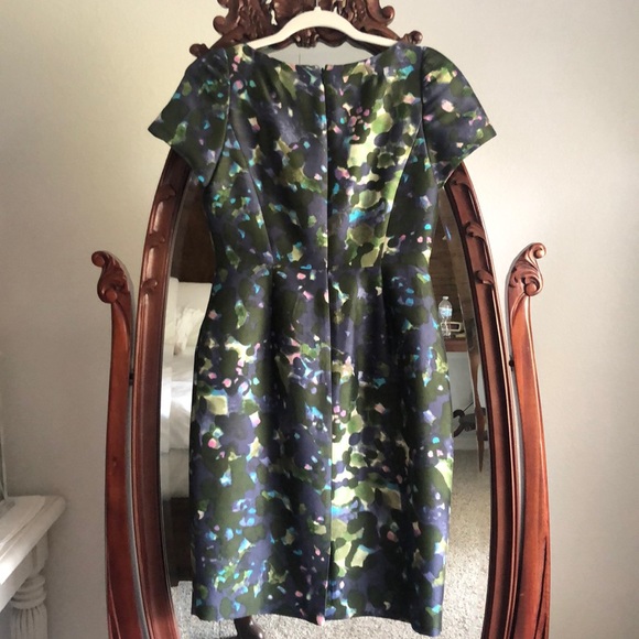 Dress - Picture 2 of 5